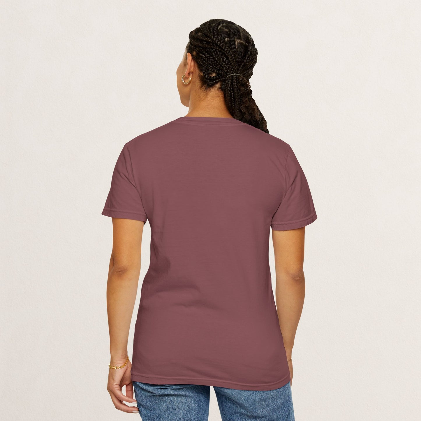 Cozy Fox Garment-Dyed T-Shirt for Nature Lovers, Cute Fall Apparel for Adults, Gift for Friends and Family, Casual Wear, Seasonal Fashion